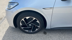 Volkswagen ID.3 150kW Family Pro Performance 58kWh 5dr Auto Electric Hatchback